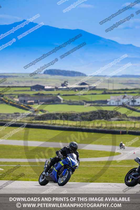 anglesey no limits trackday;anglesey photographs;anglesey trackday photographs;enduro digital images;event digital images;eventdigitalimages;no limits trackdays;peter wileman photography;racing digital images;trac mon;trackday digital images;trackday photos;ty croes